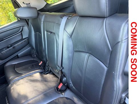 Used 2015 GMC Acadia SLT AWD/4WD image 11