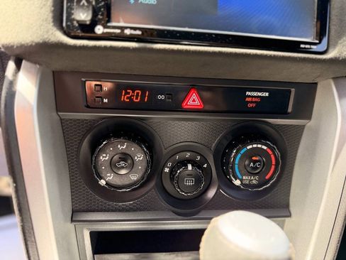 Used 2017 Toyota 86 RWD image 20
