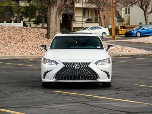 Used 2022 Lexus ES 250 250 image 2