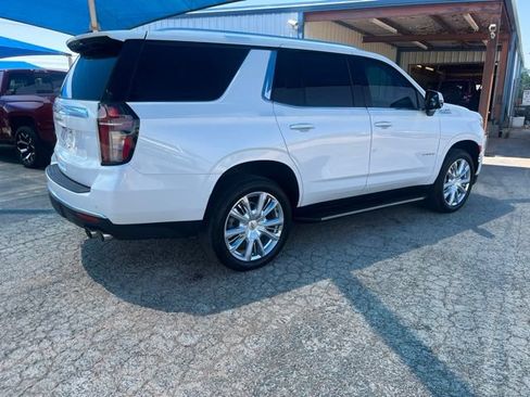 Used 2024 Chevrolet Tahoe High Country AWD/4WD image 4