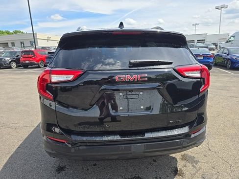 Used 2023 GMC Terrain SLE w/ Driver Convenience Package AWD/4WD image 6