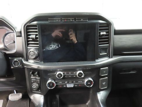 Used 2022 Ford F150 XLT w/ Equipment Group 302A High image 44