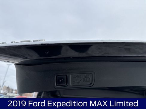 Used 2019 Ford Expedition Max Limited image 18