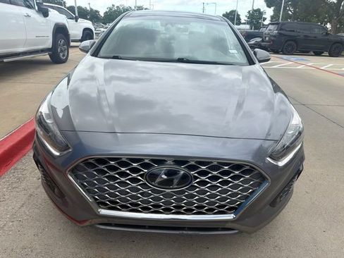 Used 2019 Hyundai Sonata Limited FWD image 2