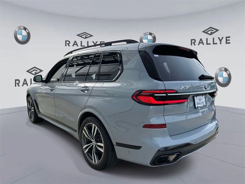 Certified 2023 BMW X7 xDrive40i w/ M Sport Package image 5