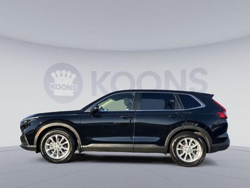 Used 2023 Honda CR-V EX image 2