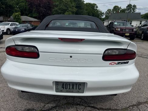 Used 1994 Chevrolet Camaro Z28 RWD image 6