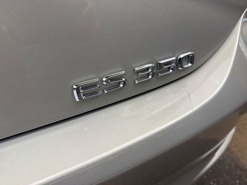 Used 2021 Lexus ES 350 Luxury w/ Accessory Package 2 image 26