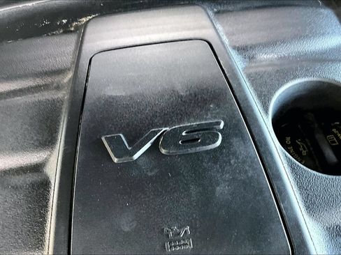 Used 2022 Jeep Grand Cherokee Altitude AWD/4WD image 31