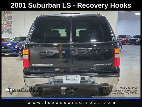 Used 2001 Chevrolet Suburban LS w/ LS Preferred Equipment Group image 10