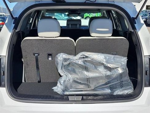 New 2026 Kia Sorento S image 7