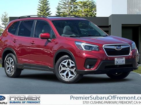 Used 2021 Subaru Forester Premium w/ Popular Package #1 AWD/4WD image 1