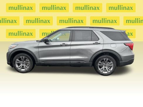 Used 2026 Ford Explorer Active w/ Active Comfort Package image 11
