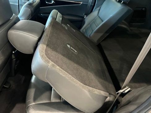 Used 2017 Kia Sorento AWD w/ LX Convenience Package image 9