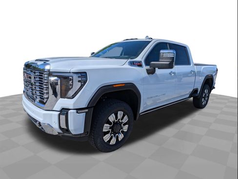 New 2026 GMC Sierra 2500 Denali w/ Denali Reserve Package AWD/4WD image 8
