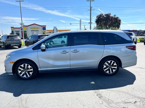 New 2026 Honda Odyssey EX-L image 6