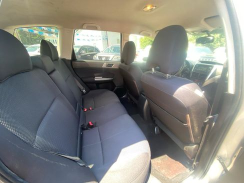 Used 2013 Subaru Forester 2.5X w/ Popular Pkg 1 AWD/4WD image 10