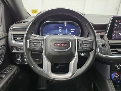 Used 2023 GMC Yukon SLT AWD/4WD image 24