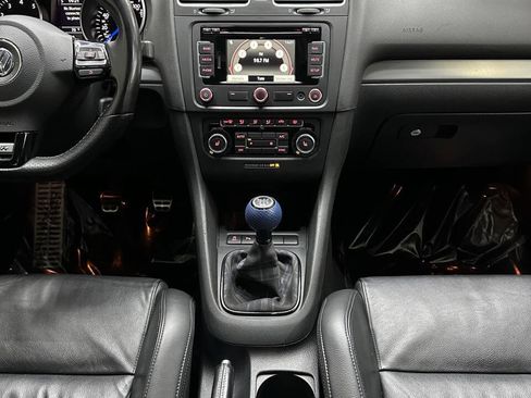 Used 2013 Volkswagen Golf R 4-Door image 26