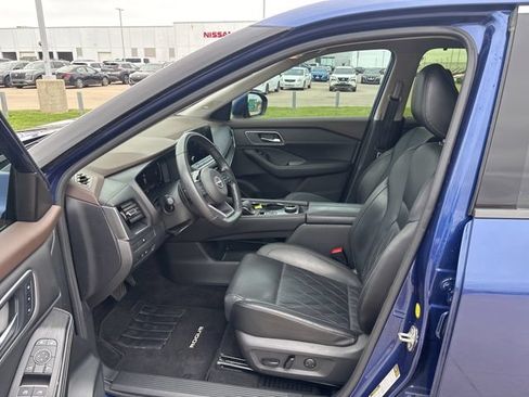 Used 2023 Nissan Rogue Platinum AWD/4WD image 13
