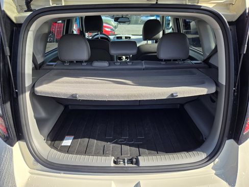 Used 2017 Kia Soul EV + w/ Sun & Fun Package image 27