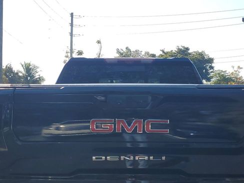 Certified 2023 GMC Sierra 1500 Denali w/ Technology Package image 13
