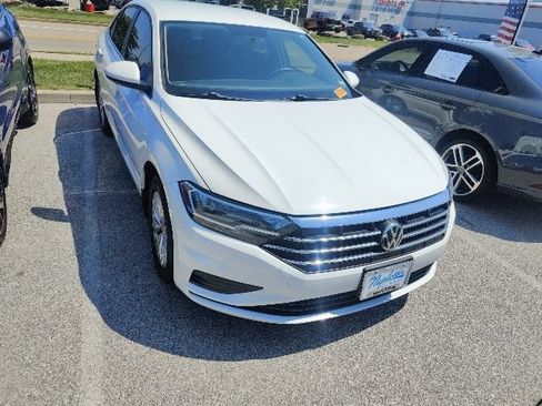 Used 2019 Volkswagen Jetta S w/ Driver Assistance Package FWD image 18