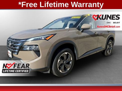 Used 2024 Nissan Rogue SV image 1