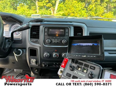 Used 2018 RAM 5500 Tradesman w/ Power & Remote Entry Group image 25