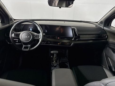 Used 2025 Kia Sportage X-Line image 12
