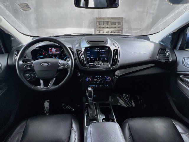 Used 2018 Ford Escape Titanium w/ Ford Safe & Smart Package FWD image 28