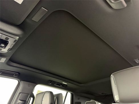New 2026 GMC Yukon AT4 Ultimate AWD/4WD image 38