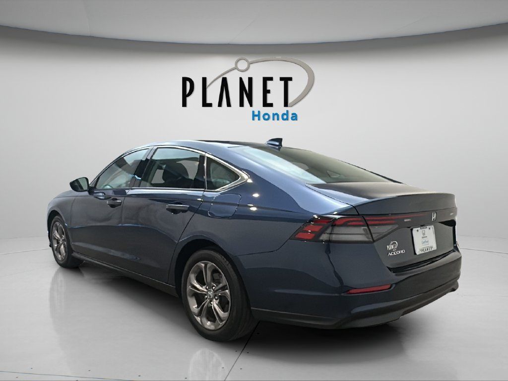 Certified 2024 Honda Accord EX image 5