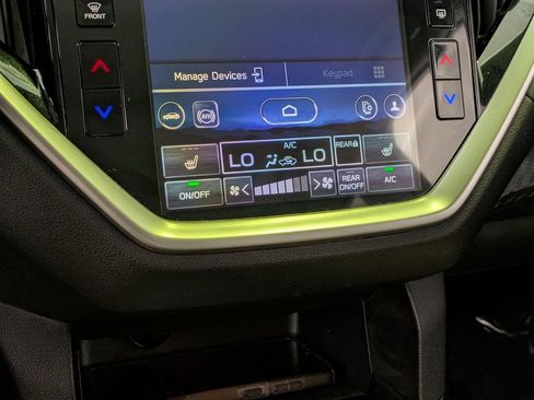 Used 2025 Subaru Ascent Premium AWD/4WD image 17