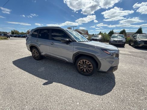 Used 2025 Subaru Forester Sport AWD/4WD image 10