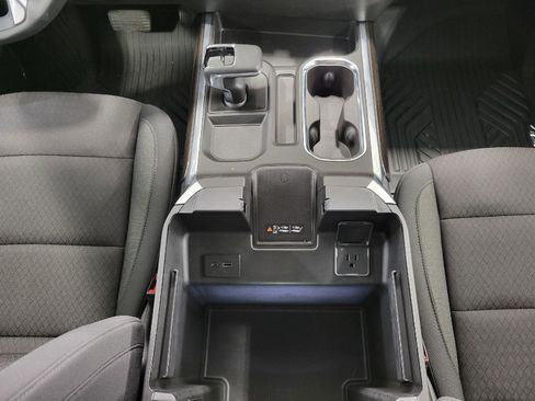 Used 2026 Chevrolet Silverado 1500 LT Trail Boss w/ Convenience Package II AWD/4WD image 17