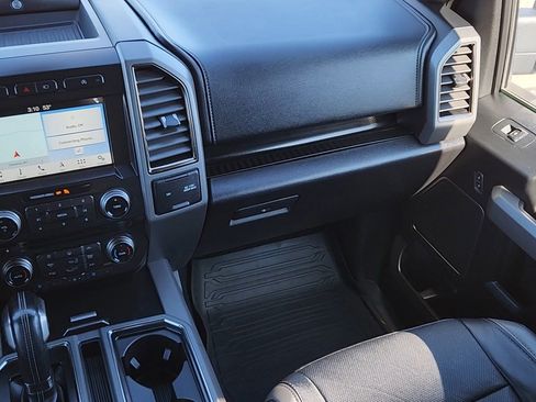 Used 2018 Ford F150 Raptor w/ Equipment Group 802A Luxury image 6