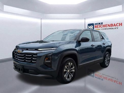 Used 2026 Chevrolet Equinox LT w/ Convenience Package II AWD/4WD image 8
