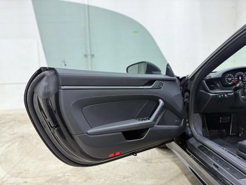 Used 2026 Porsche 911 Carrera GTS w/ Premium Package RWD image 42
