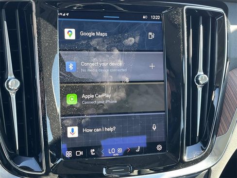 Used 2024 Volvo S60 B5 Plus w/ Climate Package image 24