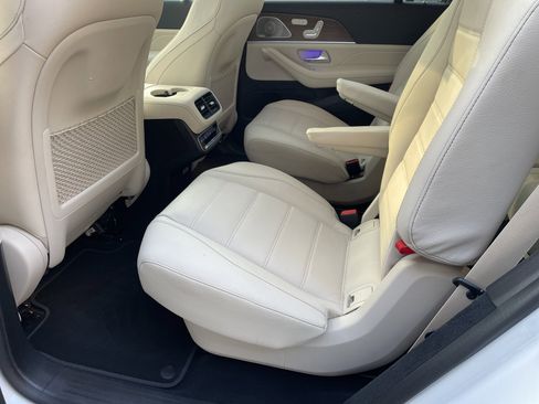 Certified 2024 Mercedes-Benz GLS 450 4MATIC image 40