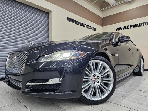 Used 2019 Jaguar XJ L Supercharged RWD image 1