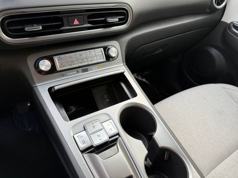 Certified 2023 Hyundai Kona SE w/ Cargo Package image 13