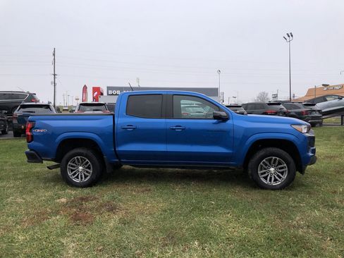 Used 2023 Chevrolet Colorado LT w/ LT Convenience Package II image 6