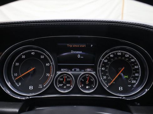 Used 2016 Bentley Continental GT image 27