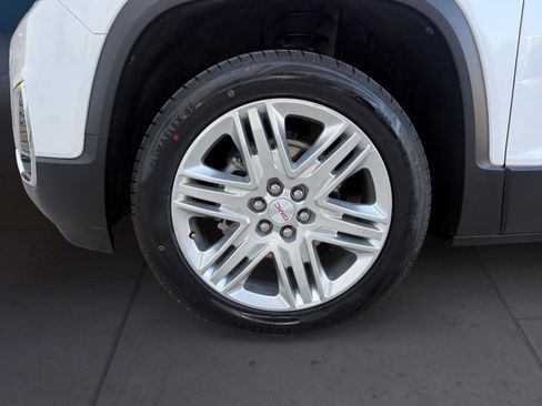 Used 2021 GMC Acadia SLT w/ Technology Package image 14