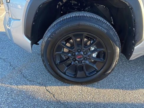 Used 2024 Toyota Tundra SR5 image 10