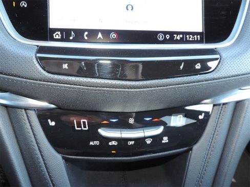 Certified 2025 Cadillac XT5 Premium Luxury image 22