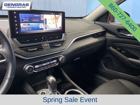 Used 2023 Nissan Altima 2.5 SL AWD/4WD image 15