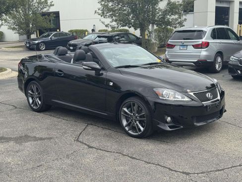 Used 2013 Lexus IS 350C RWD image 3